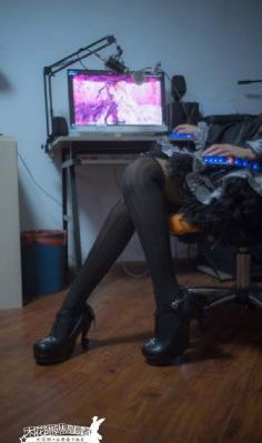 少妇无内裤下蹲露大唇59_蓝光电视剧在线观看