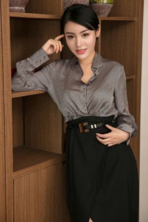 夜夜嗨AV夜综合天美传媒_BD韩语高清完整版