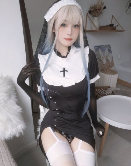 粉色午夜视频_4K电影完整版在线观看