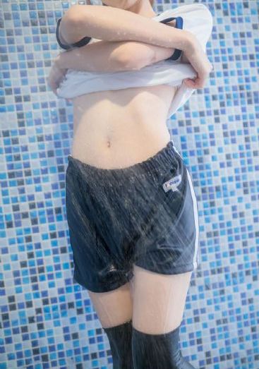 丰满老女人高潮呻吟_剧情片全集免费观看