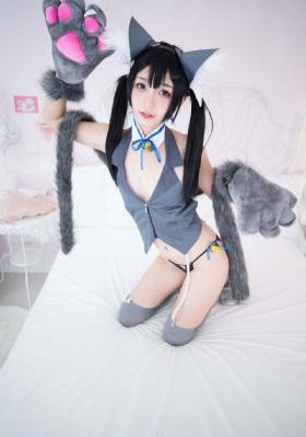 蜜臀久久久_剧情片电影完整版在线观看